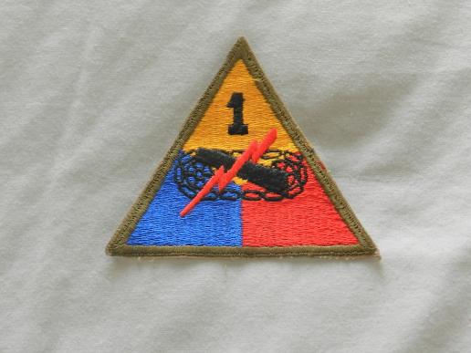 1st Armoured Divison Badge