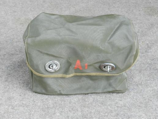 NVA Medics Pouch