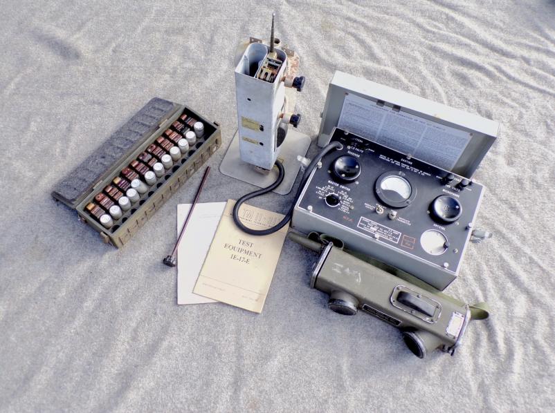 U.S. BC-611  Transmitter & Receiver & Testing Equipment