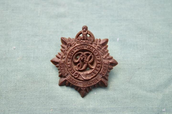 War Economy Royal Army Service Corps Cap Badge