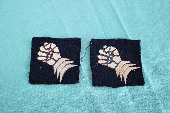 6th Armoured Division Patches