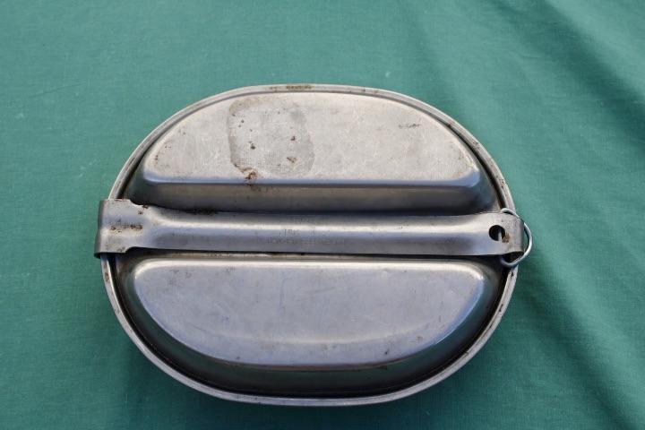 U.S. M1942 Mess Tins