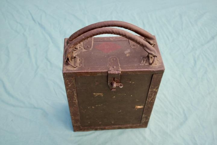 Italian Breda  M37 Heavy Machine Gun Feeder Trays and Box