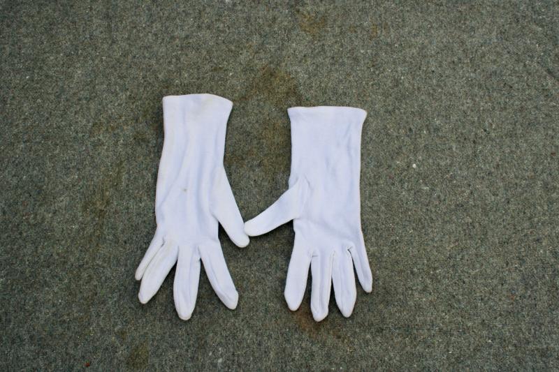 U.S. White Cotton  Parade Gloves