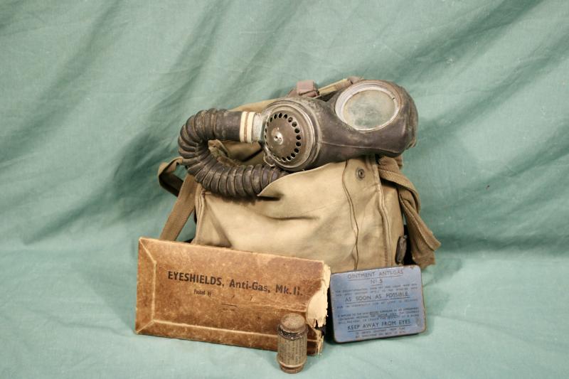 British General Service Gas Mask & Contents