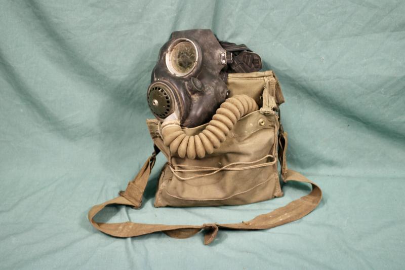 British General Service Gas Mask & Haversack