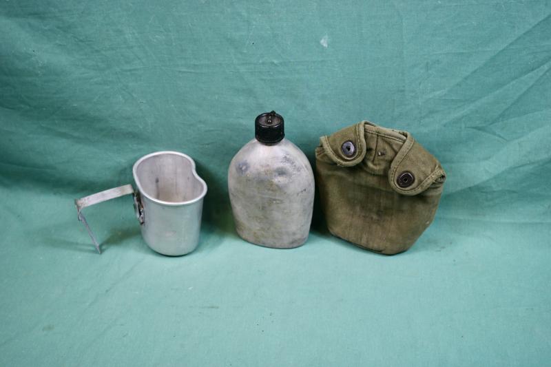 U.S. M1910 Water Bottle Set