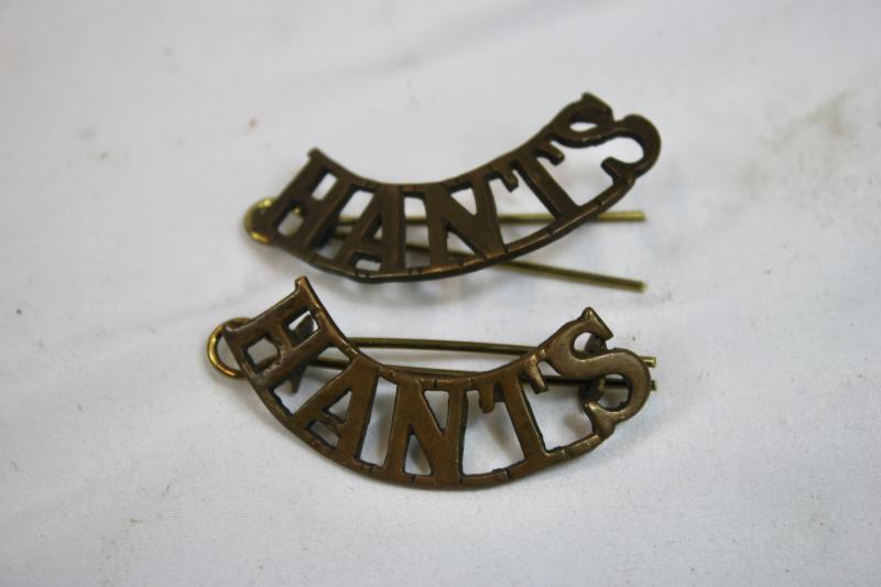 WW1 Hampshire Regiment Brass Shoulder Titles