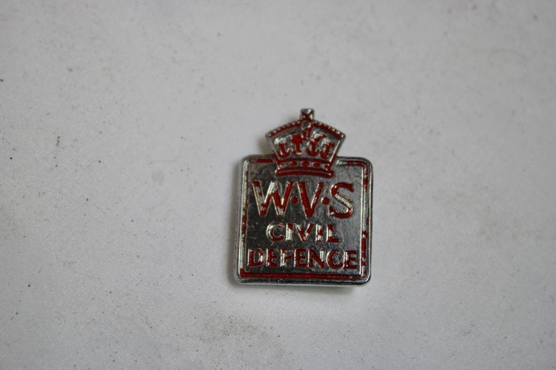 Women's Volunteer Service Lapel Badge