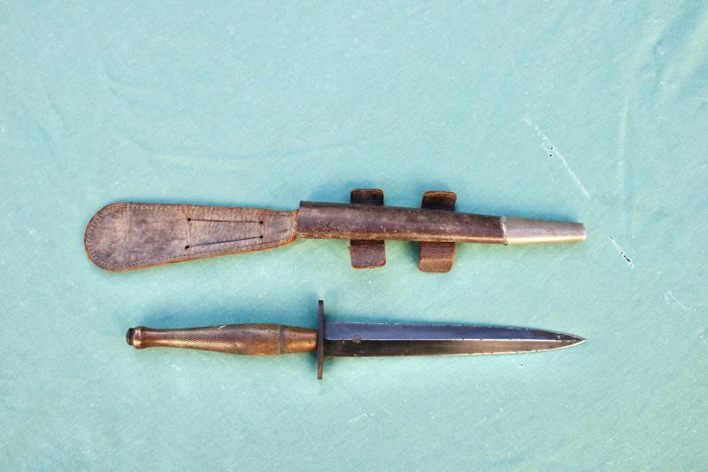 British 2nd Pattern B2 Commando Dagger