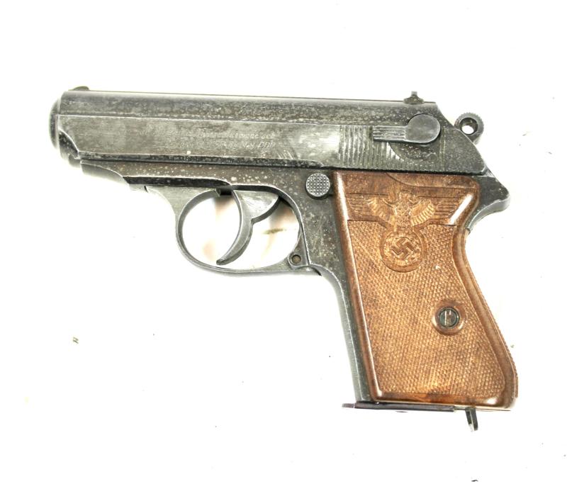 Replica German Walther PPK Pistol.        ( MGC )