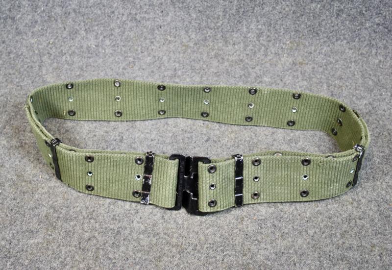 U.S. M1967 Pistol Belt.