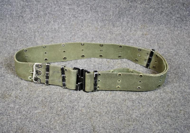 U.S. M1967 Pistol Belt.