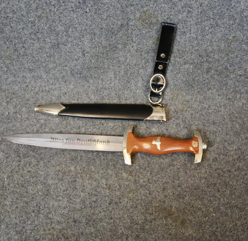 Reproduction SA Dagger