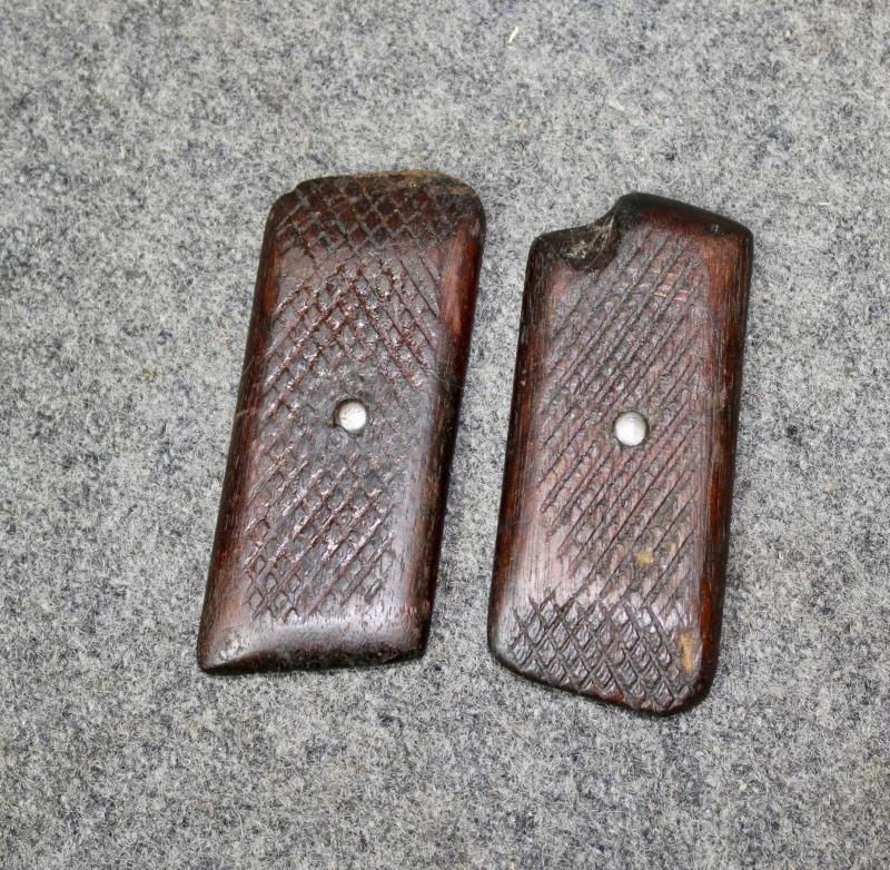 Russian/Soviet TT30/33 Wooden Pistol  Grips