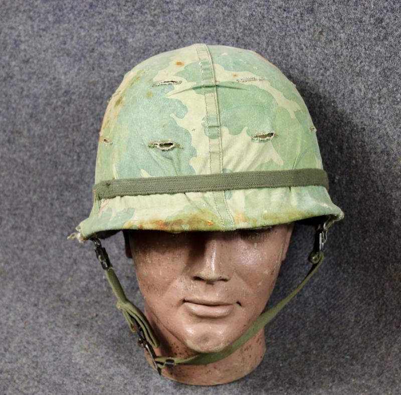 U.S. M1 Helmet & Mitchell Camouflage Cover