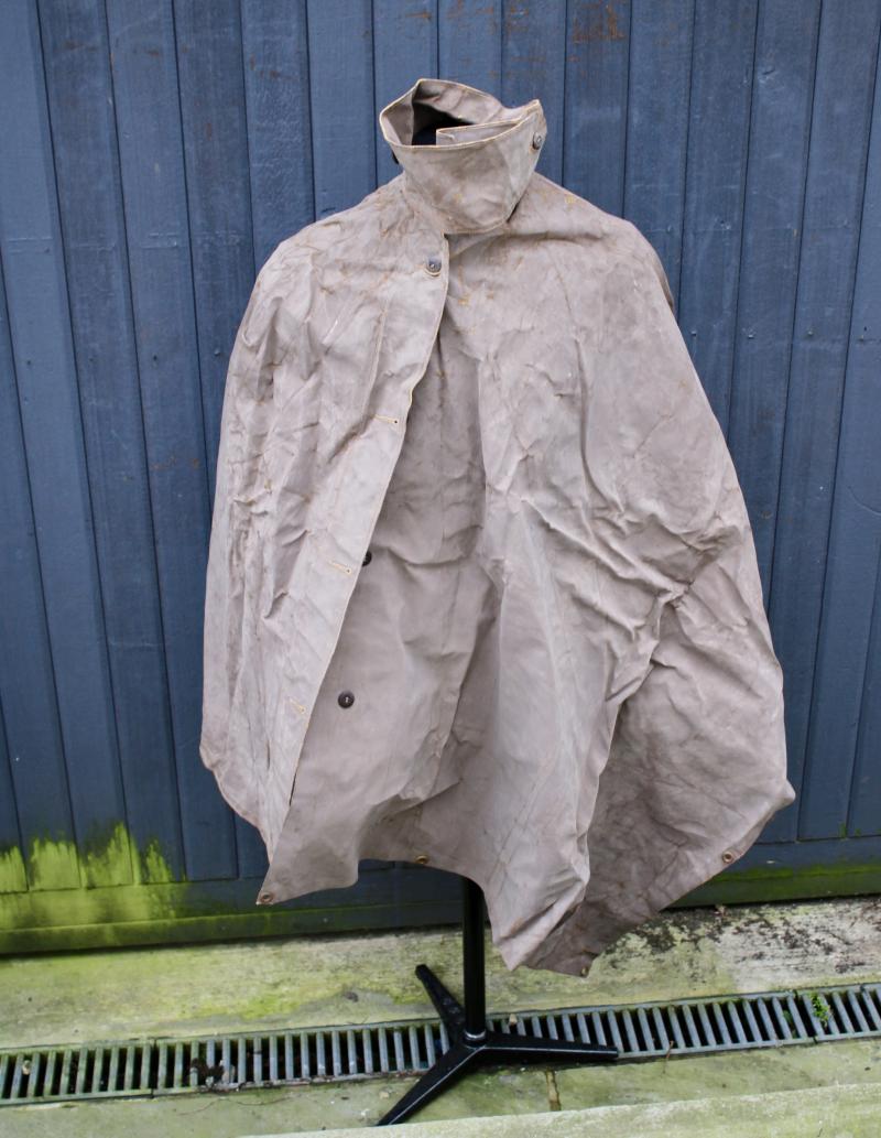 Canadian Rubberised Rain Cape