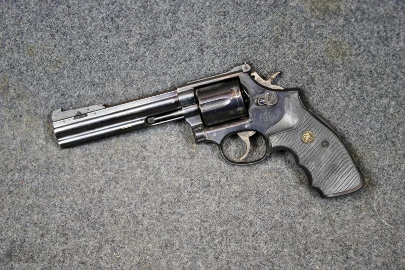 Smith & Wesson 357 Magnum Model 586-3  ( Pre-EU/UK Deactivation )