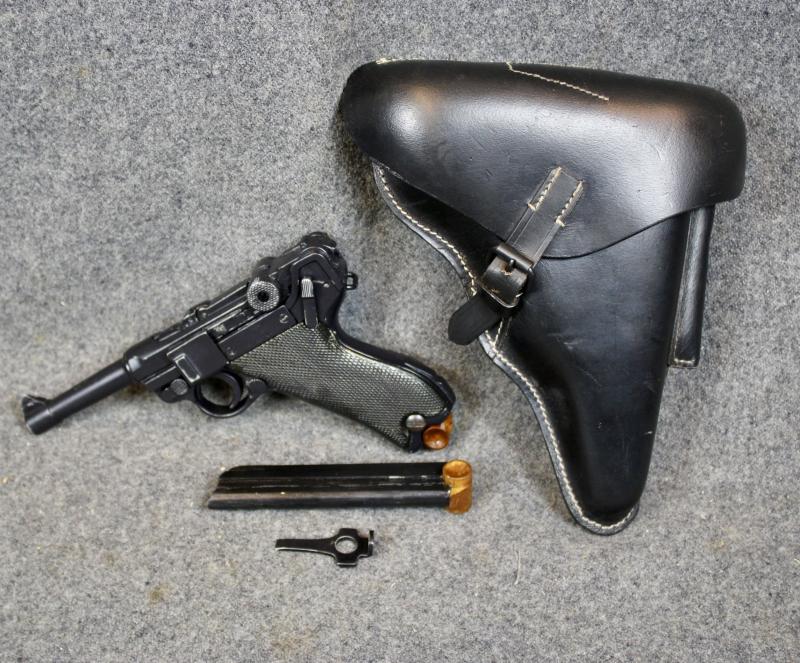 Replica German PO8 Luger & Holster