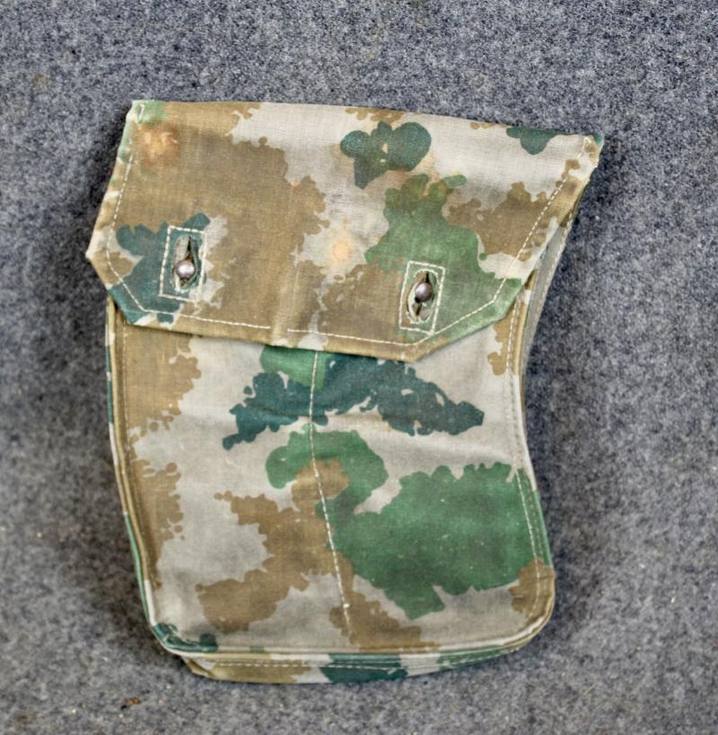East German NVA Two Cell AK47  Magazine Pouch