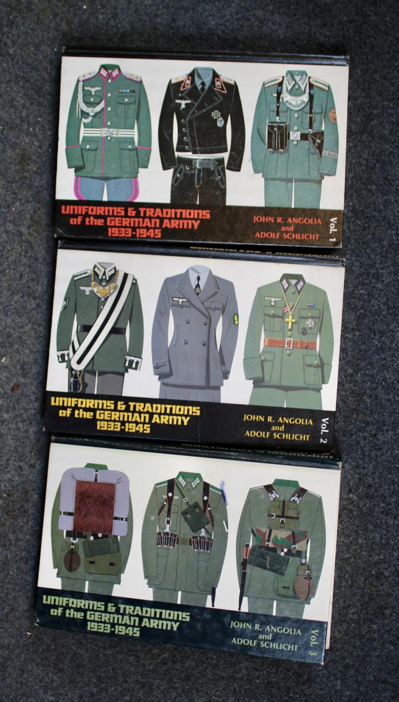 Uniforms & Traditions of The Gerrman Army 1933 to 1945