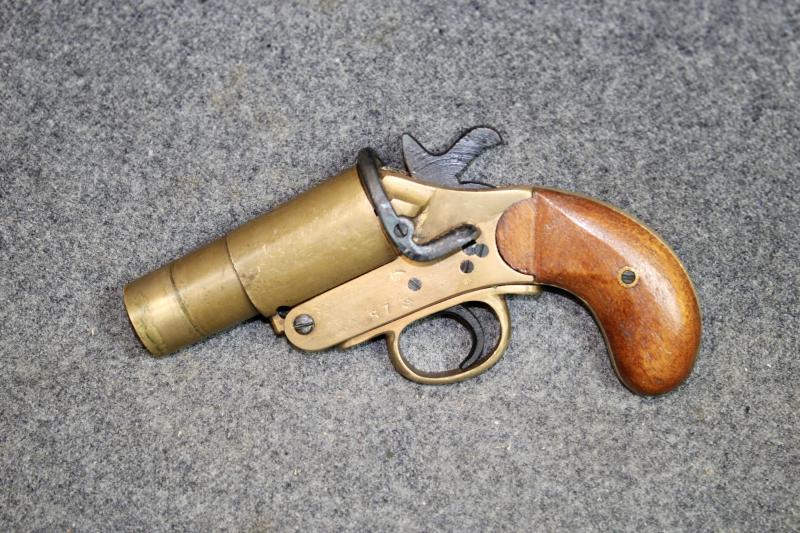 British Deactivated Schermuly Flare Pistol