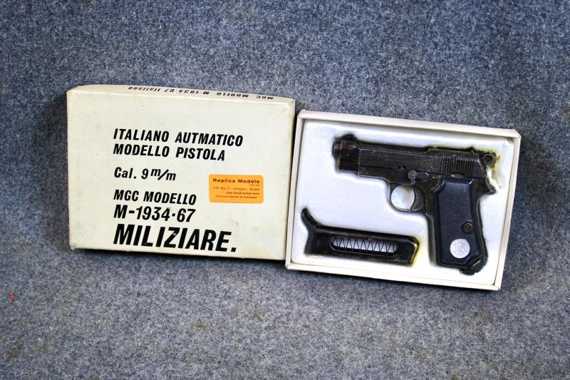 Replica Italian M1934 Beretta       ( MGC )