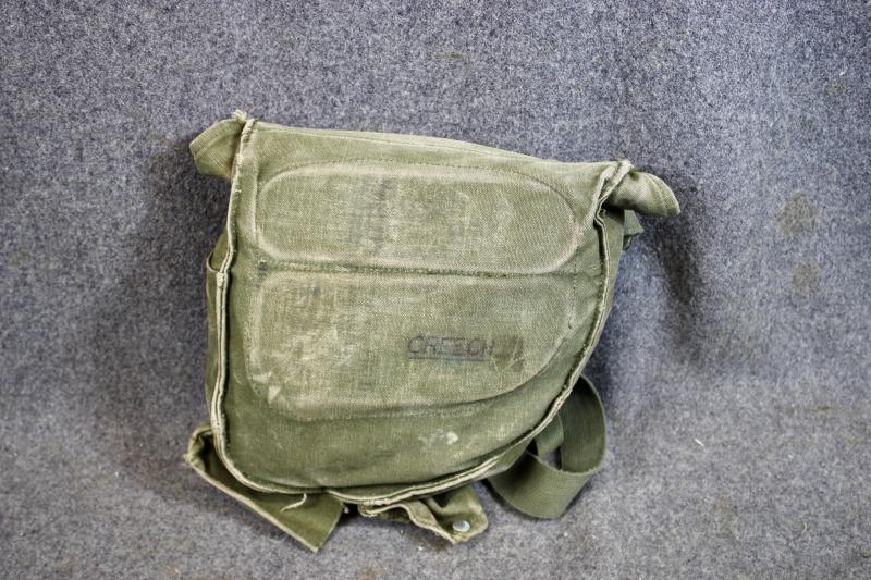 U.S. M17 Gas Mask & Pouch