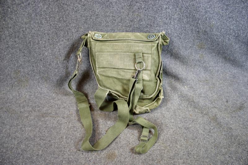 U.S. M17 Gas Mask & Pouch