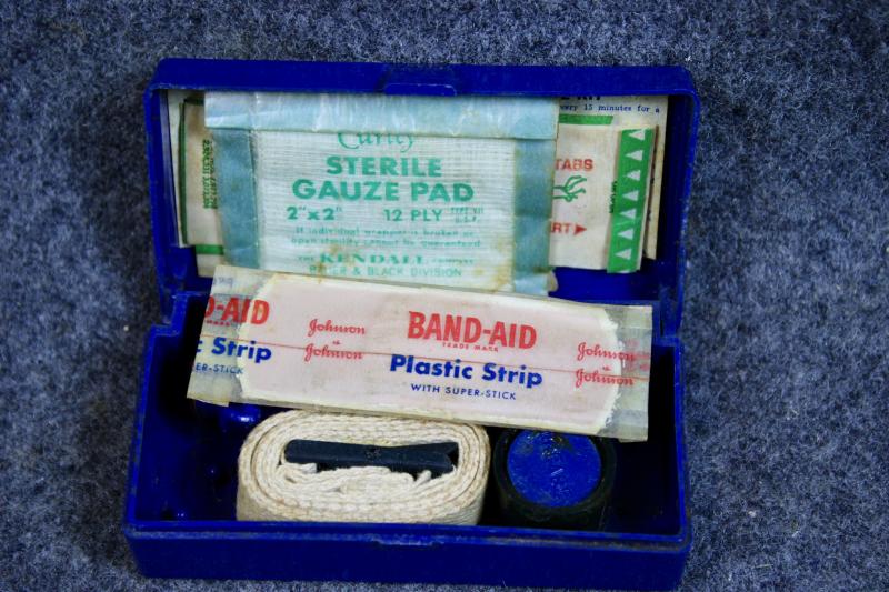 U.S. Snake Bite Kit