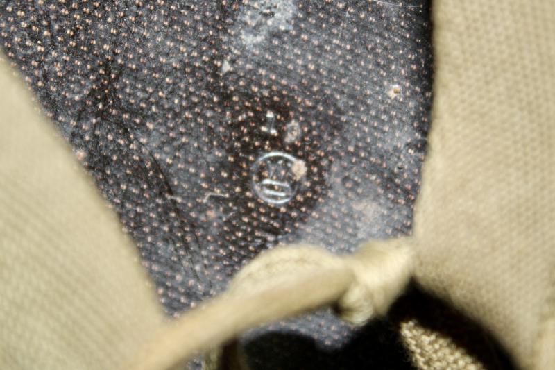 U.S. M1 Fixed Bale Helmet & Camouflage Netting