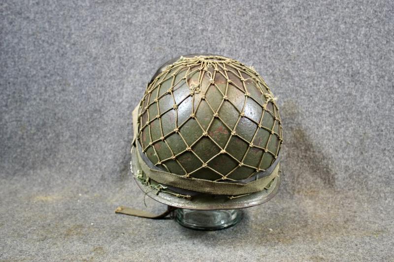 Argentinian M1 Helmet  Falklands Souvenir