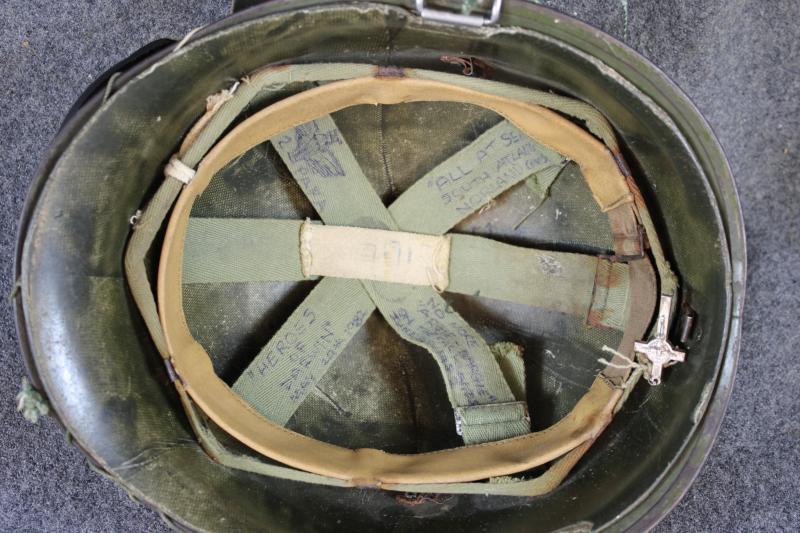 Argentinian M1 Helmet  Falklands Souvenir