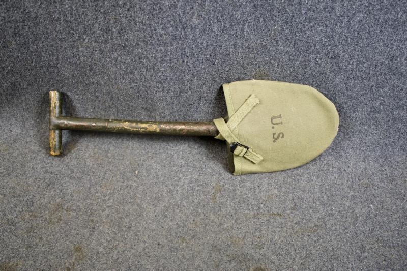 U.S. M1910 Entrenching Tool & Carrier