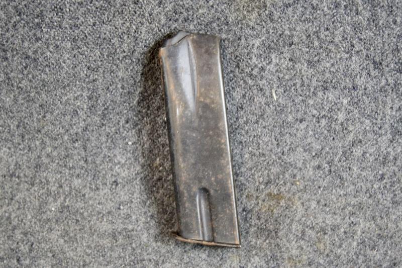 British Browing Hi-Power Magazine