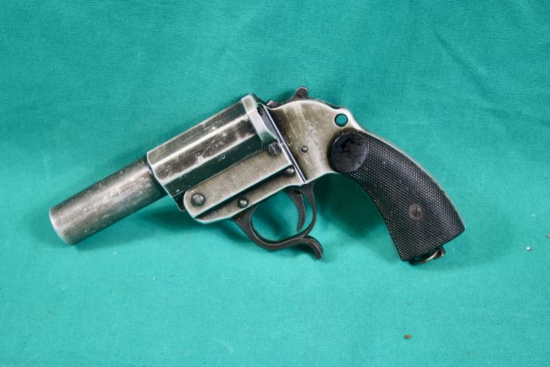 German LP34 Flare Pistol