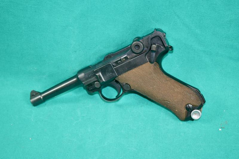 German Police Marked P08 Luger     ( Pre-EU/UK Deactivation )