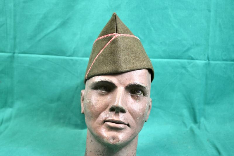 U.S. Army Garrison Cap.          ( Corps of Engineers )