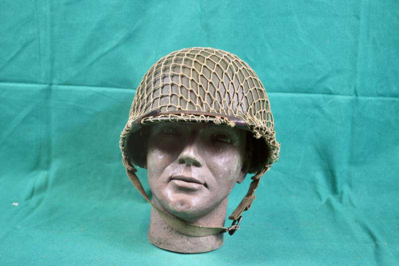 U.S. M1 Fixed Bale Helmet & Camouflage Netting