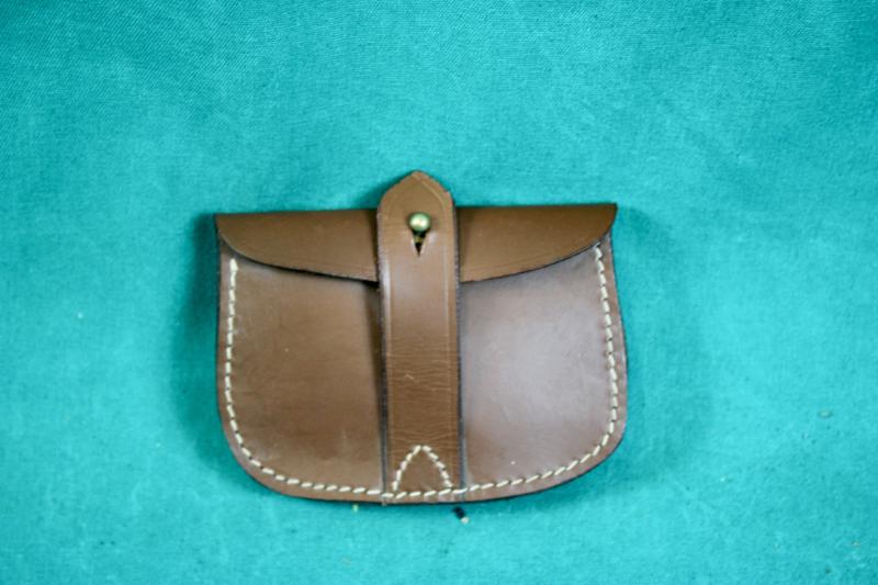 Reproduction WW1 British Revolver Ammunition Pouch