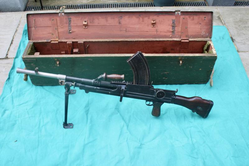 British MK1 Bren Gun & Transit Box  ( Pre-EU/UK Deactivation )