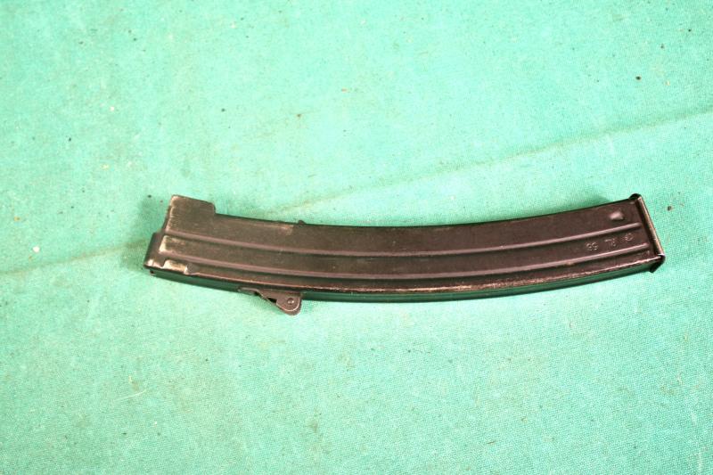 British Sterling SMG Magazine