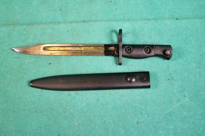 British Sterling SMG Bayonet