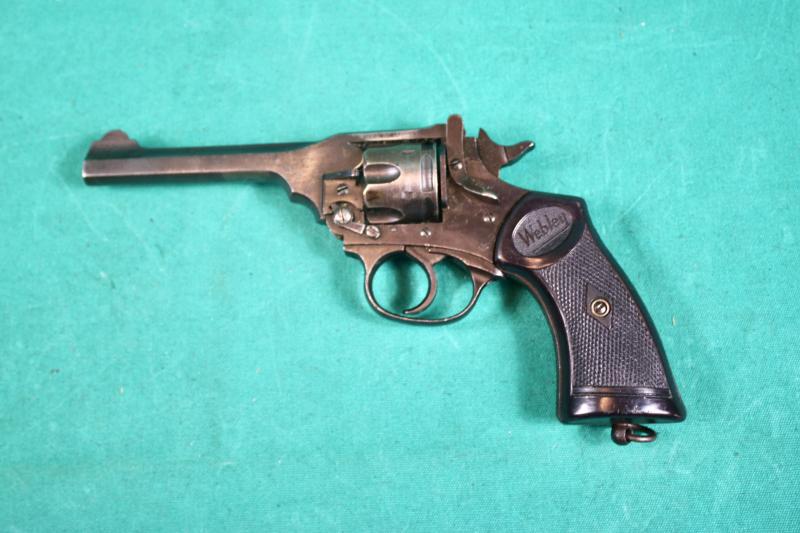 British Webley MKIV .38 Revolver     ( Pre-EU/UK Deacrivation )