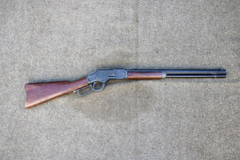 Replica U.S. Winchester Model 1873 Rifle