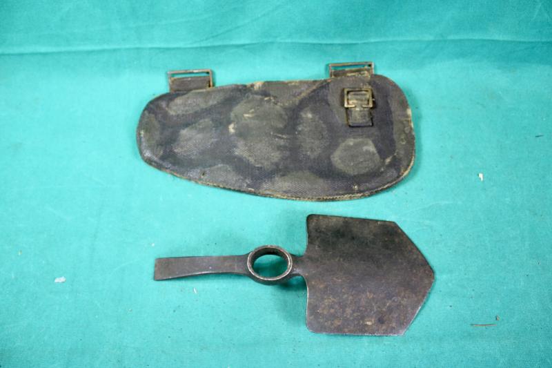 British 08 Pattern Entrenching Tool & Carrier