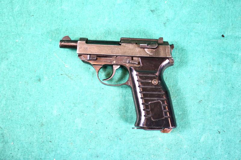 Replica Men From U.N.C.L.E. P38 Pistol      (MGC)
